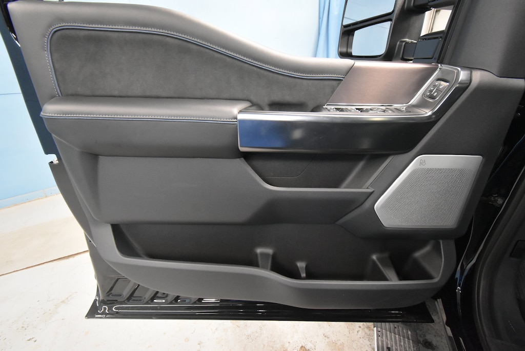 New 2026 Ford F-350 Platinum Truck Crew Cab