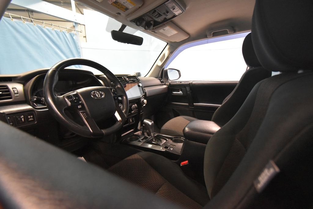 Used 2018 Toyota 4Runner Off-Road with VIN JTEBU5JRXJ5510704 for sale in Boonville, IN