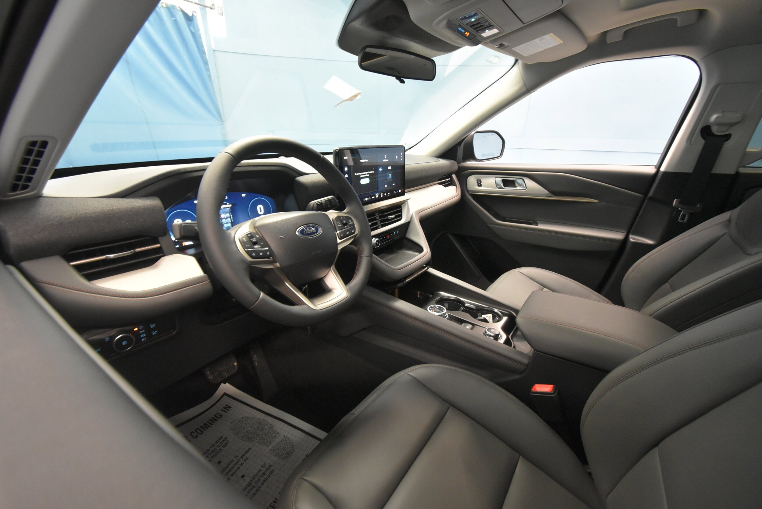 2025 Ford F-150 Raptor photo 3
