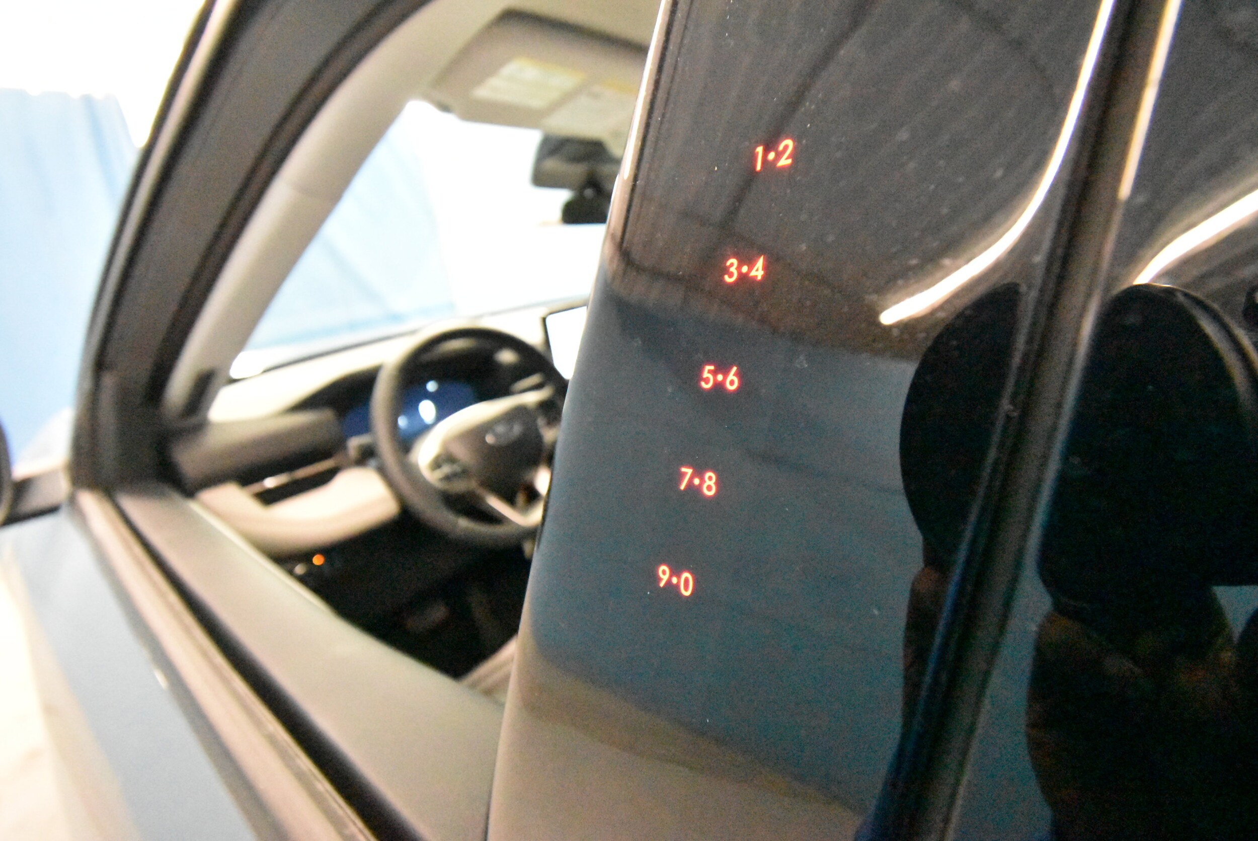 2026 Ford Explorer photo 2