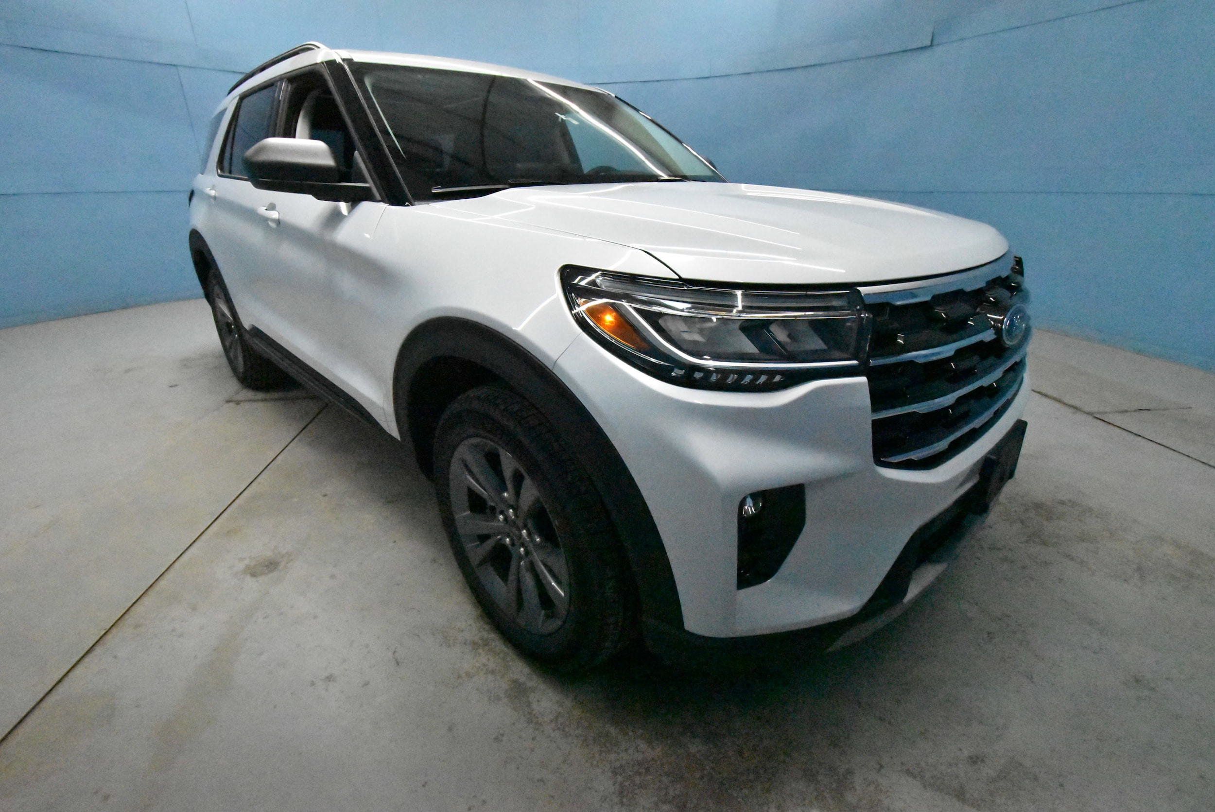 2026 Ford Explorer Active's photo