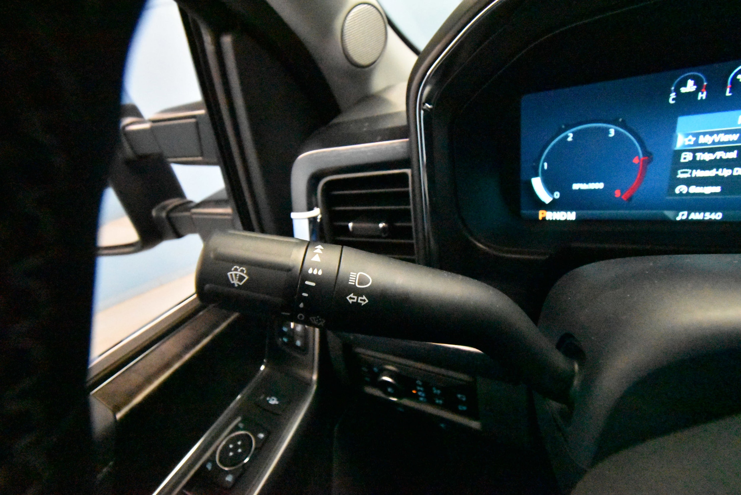 2025 Ford F-350 Super Duty Lariat - Photo 12