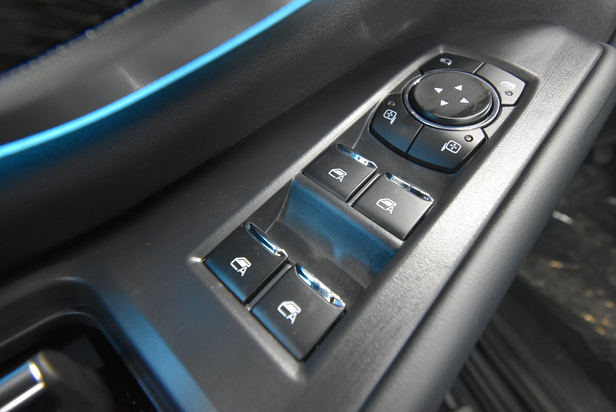 2025 Ford Expedition MAX Platinum photo 3