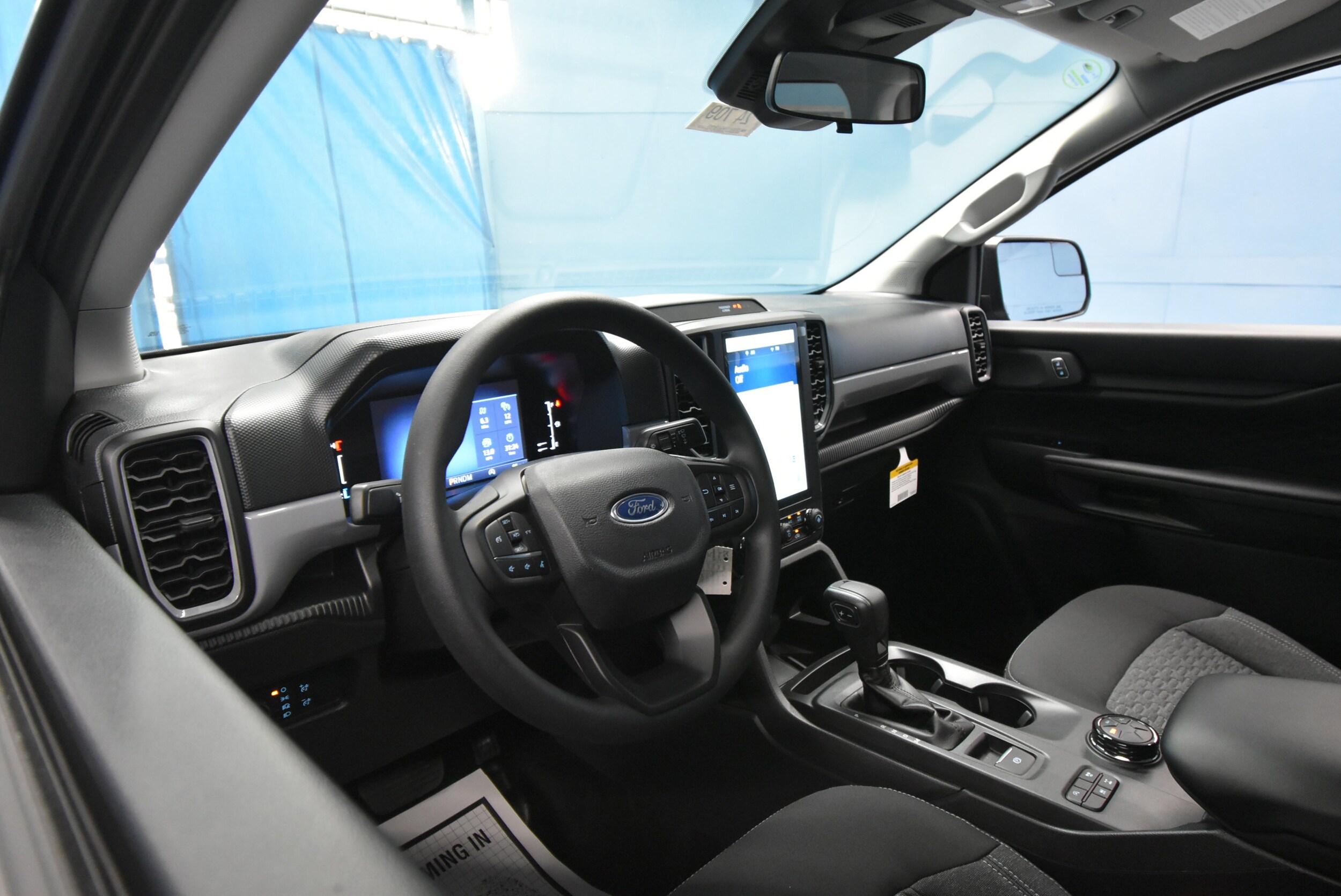 2025 Ford Ranger XL photo 2
