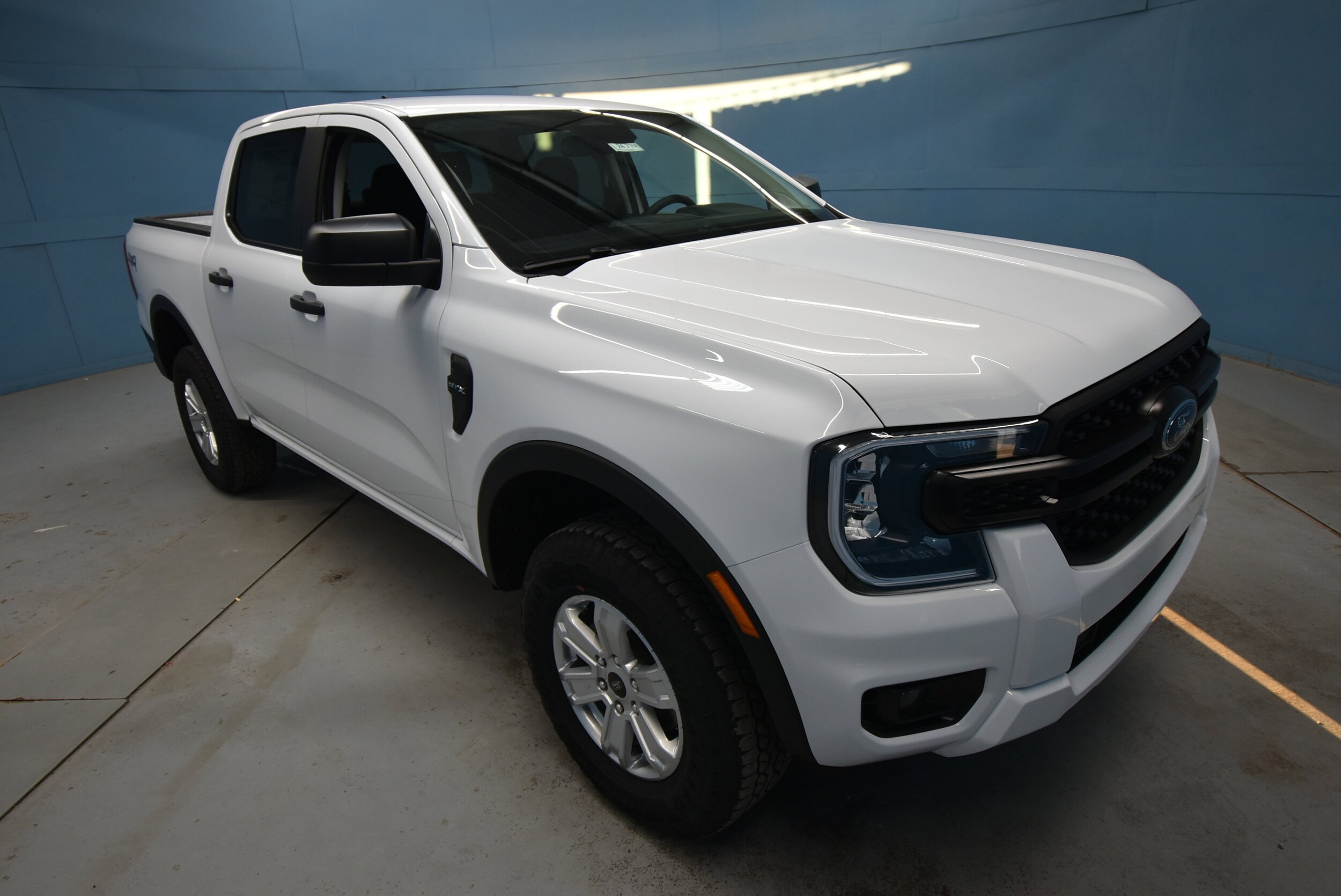 2025 Ford Ranger XL photo 2