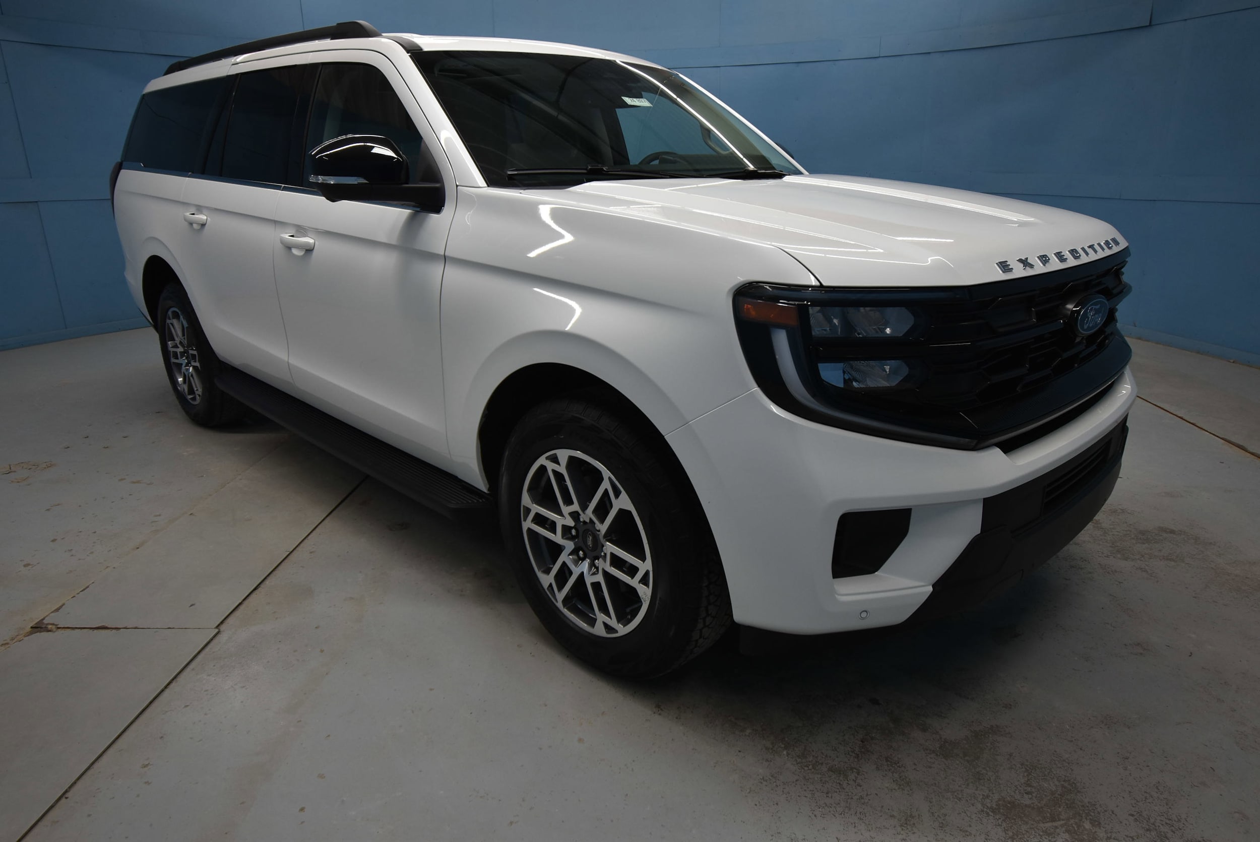 2026 Ford Expedition Active MAX 4x4's photo