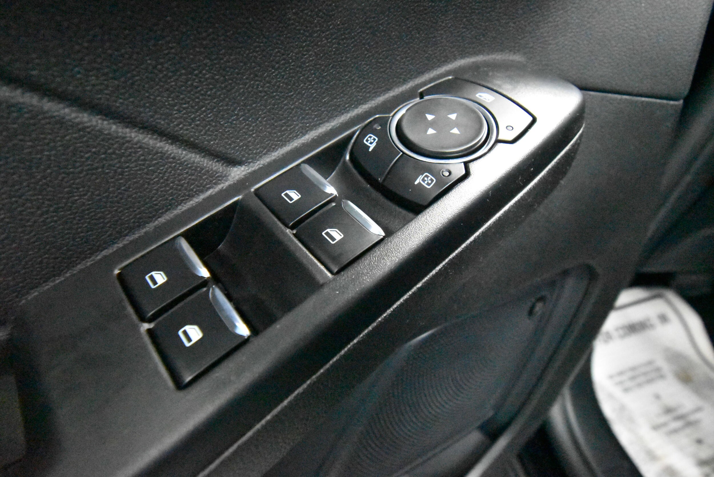 2026 Ford Escape ST-Line Elite photo 4