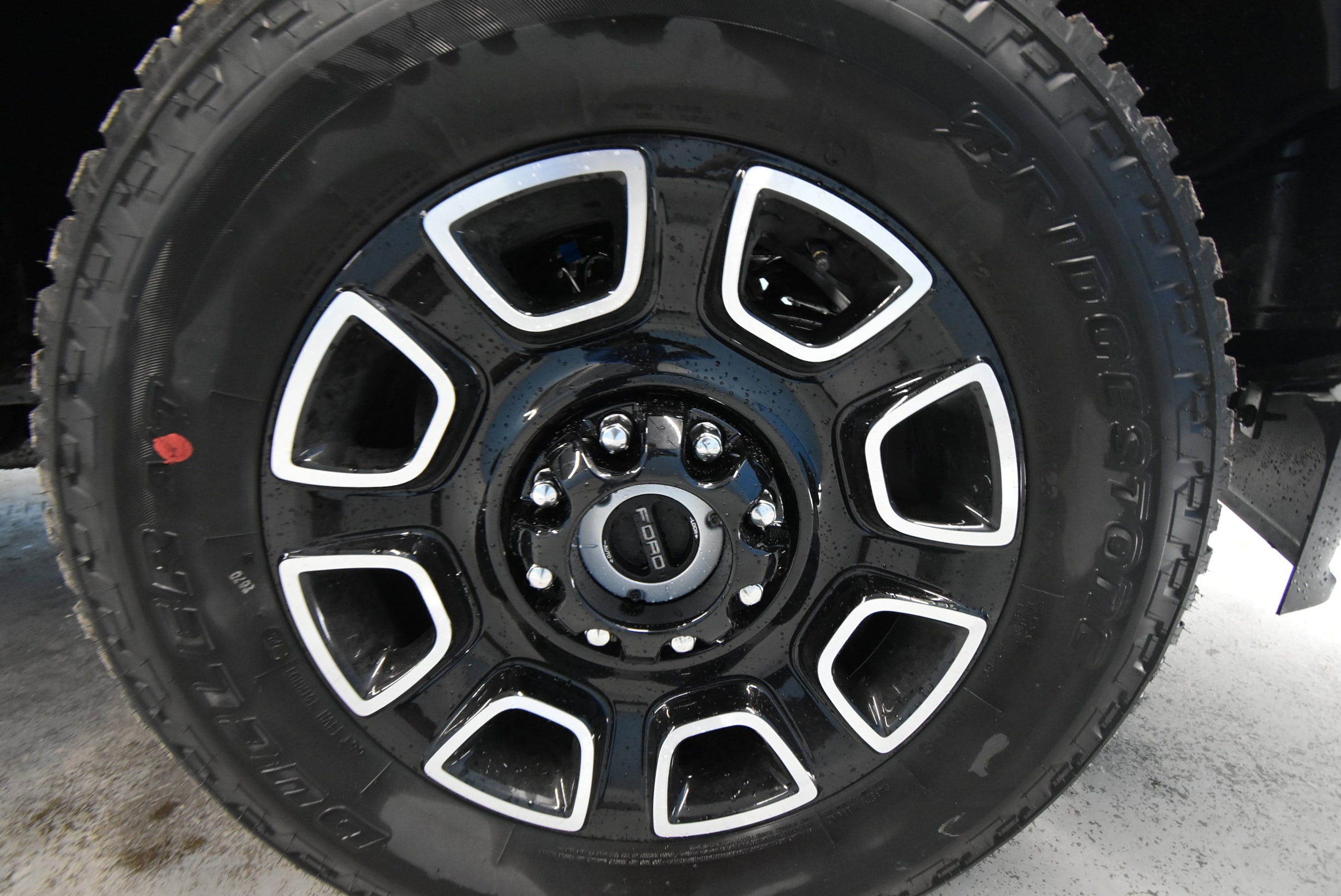 2025 Ford F-250 Super Duty Platinum - Photo 37