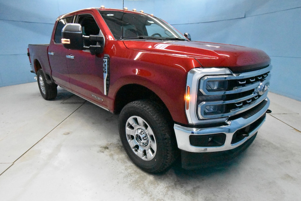 New 2025 Ford F-350 Lariat Truck Crew Cab