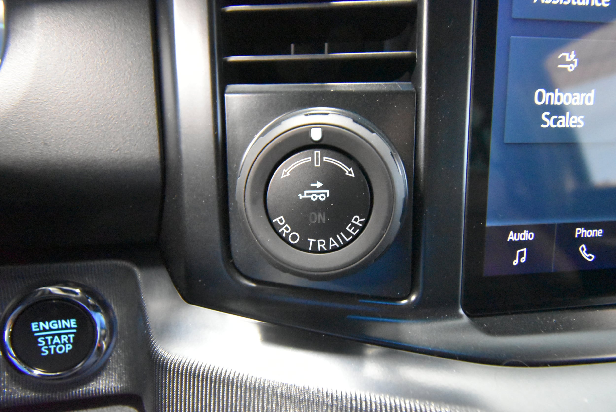 2025 Ford F-250 Super Duty Platinum - Photo 18