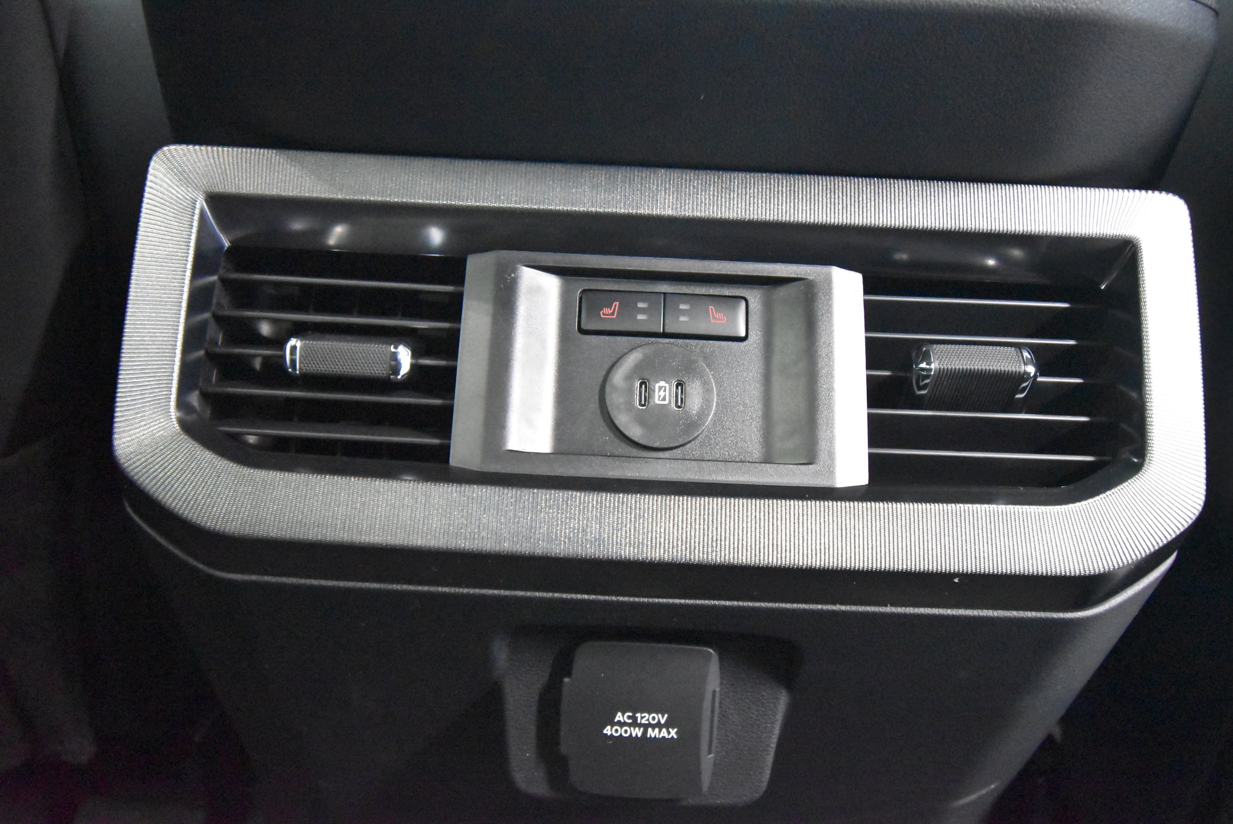 2025 Ford F-250 Super Duty Platinum - Photo 28