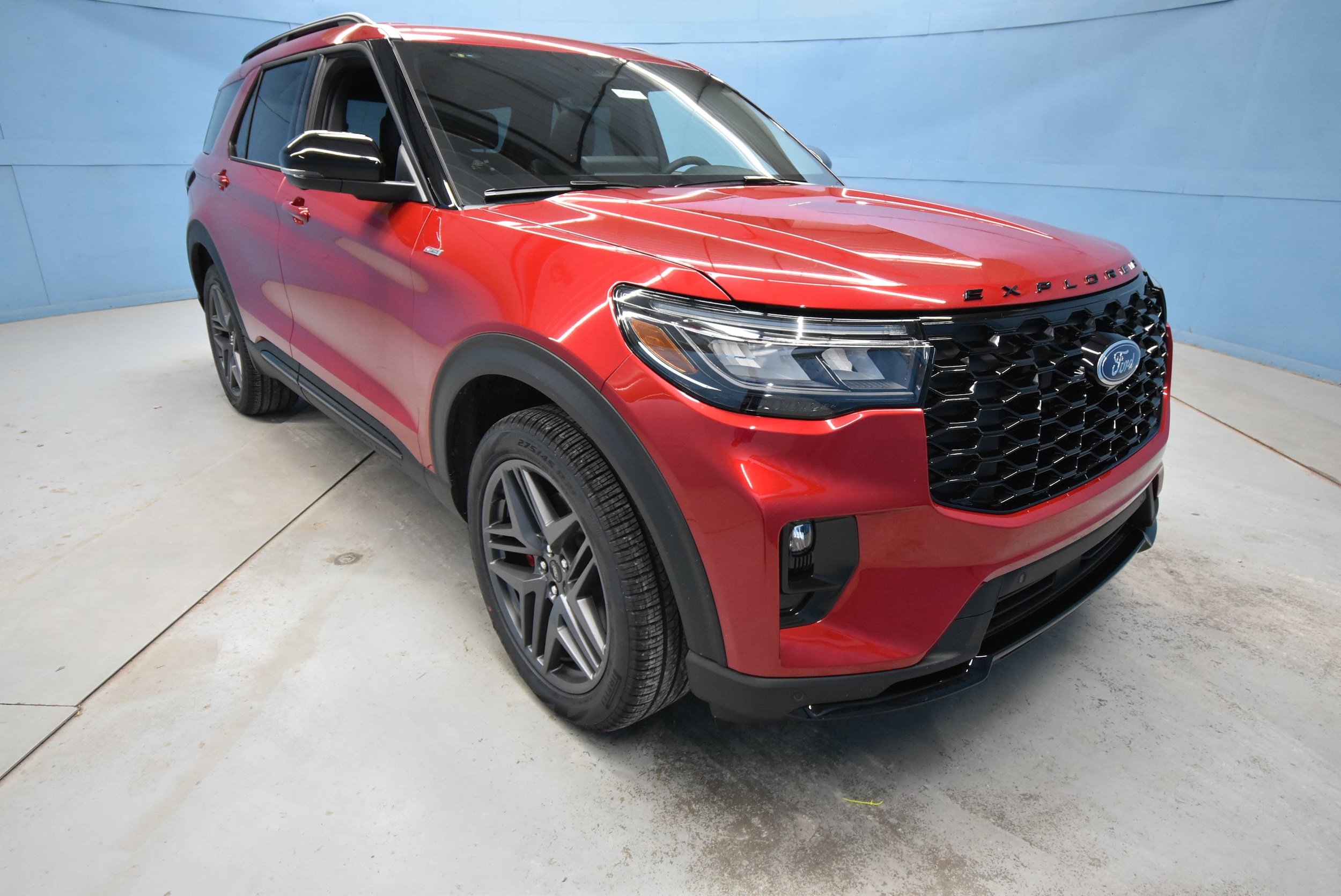 2026 Ford Explorer ST-LINE's photo