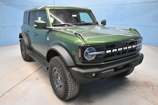 2025 Ford Bronco Outer Banks SUV
