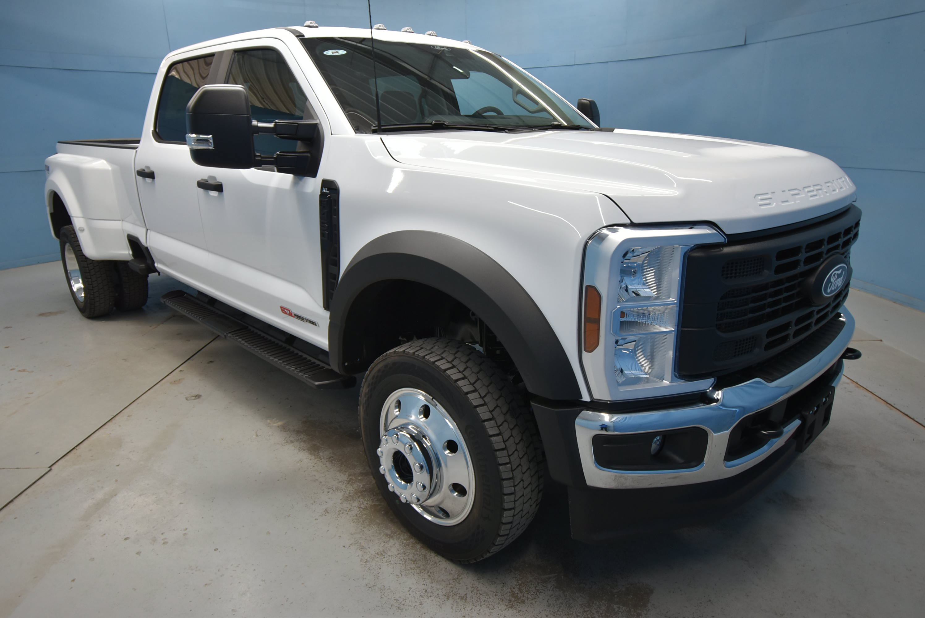 2027 Ford F-450 XL Truck Crew Cab