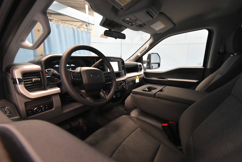 New 2026 Ford F-450 XL Truck Crew Cab