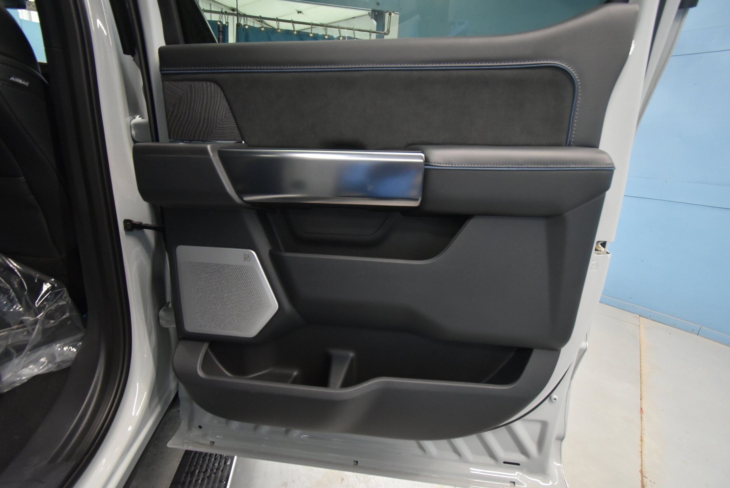 2025 Ford F-250 Super Duty Platinum - Photo 26