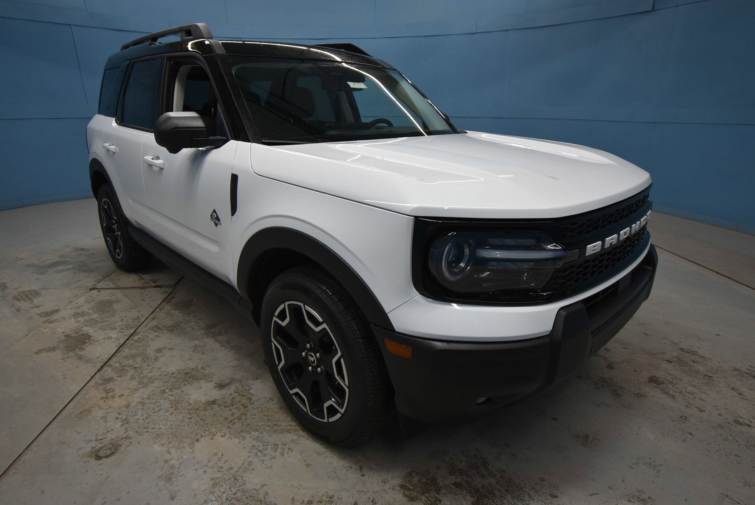 2025 Ford Bronco Sport Outer Banks's photo