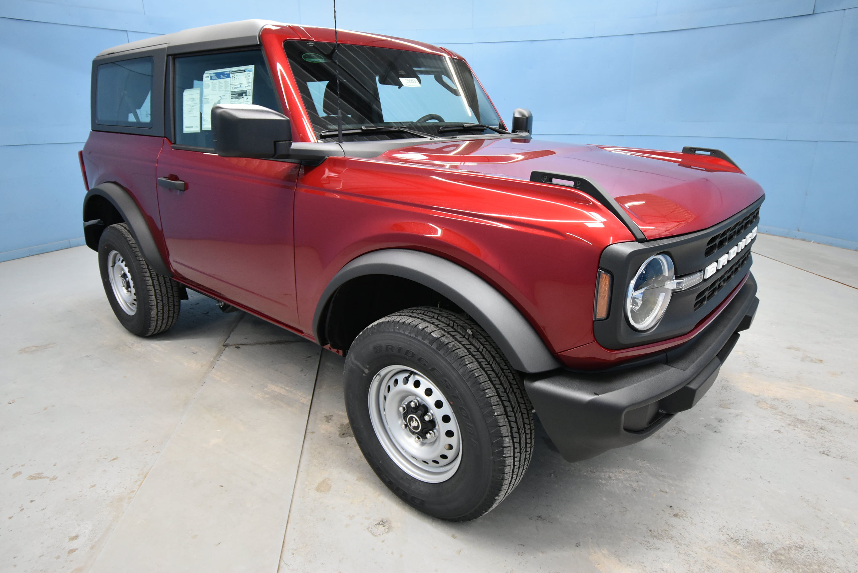 2026 Ford Bronco Base SUV