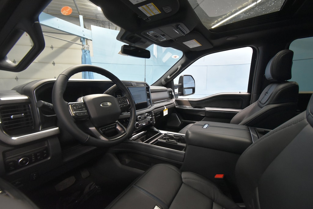 New 2026 Ford F-350 Platinum Truck Crew Cab