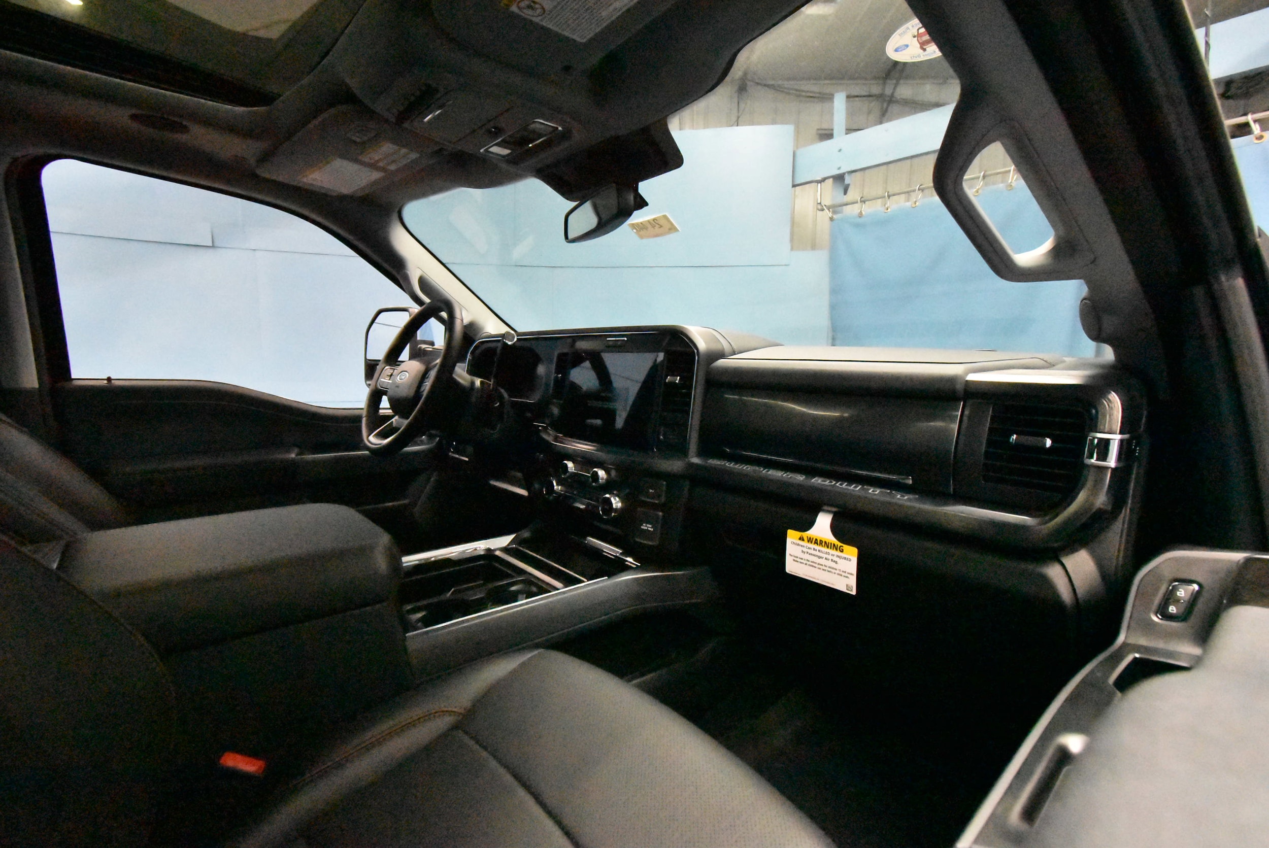 2025 Ford F-350 Super Duty Lariat - Photo 26