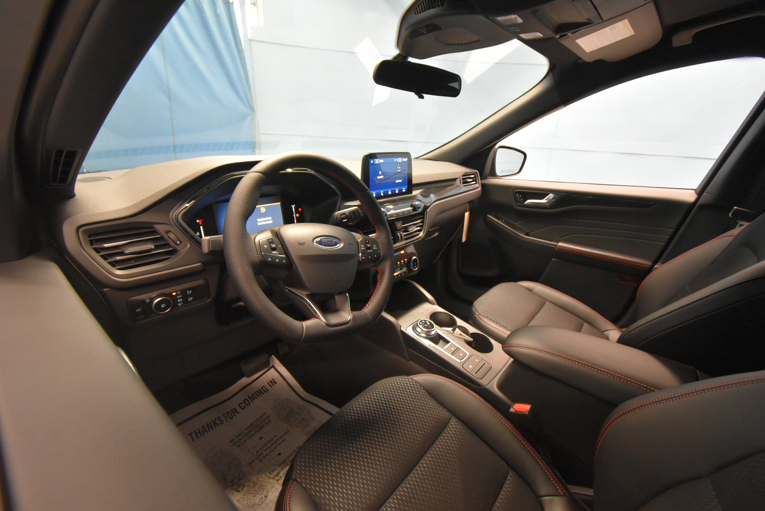 2026 Ford Escape ST-Line Select - Photo 2