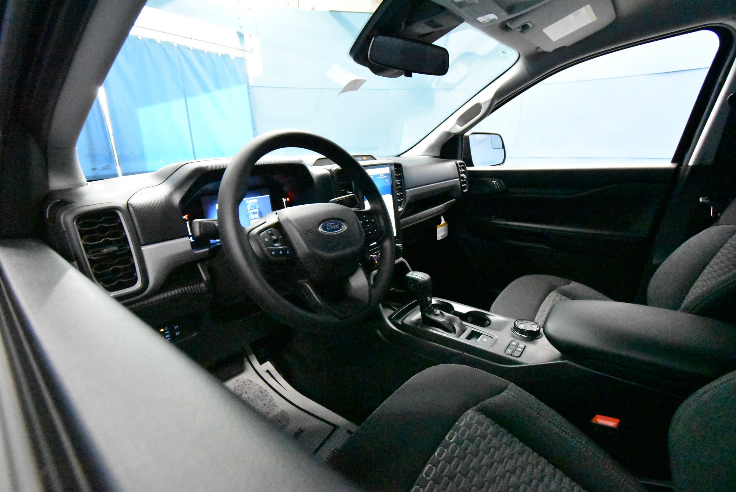 2025 Ford Ranger XL photo 2