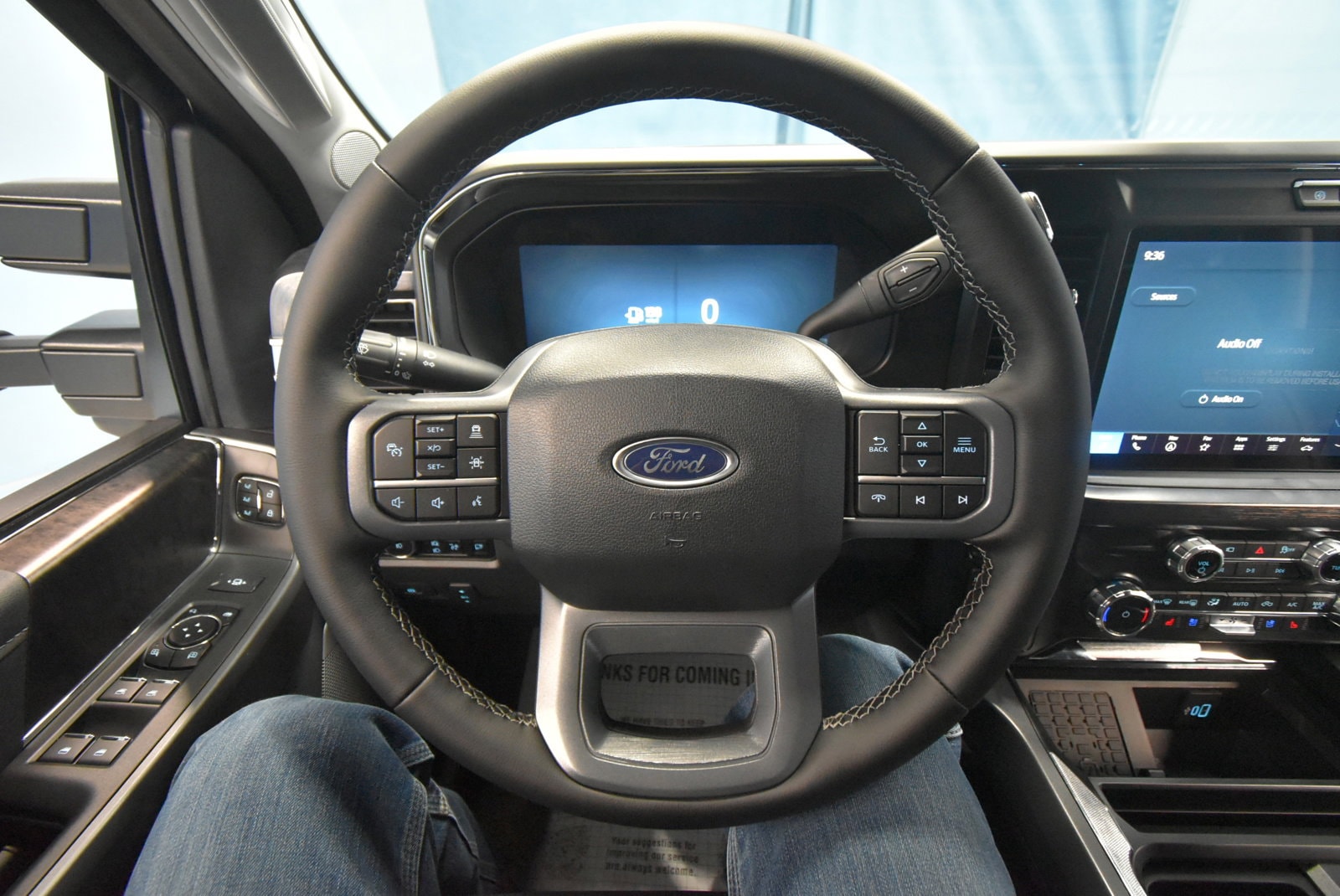 2025 Ford F-250 Super Duty Lariat - Photo 9
