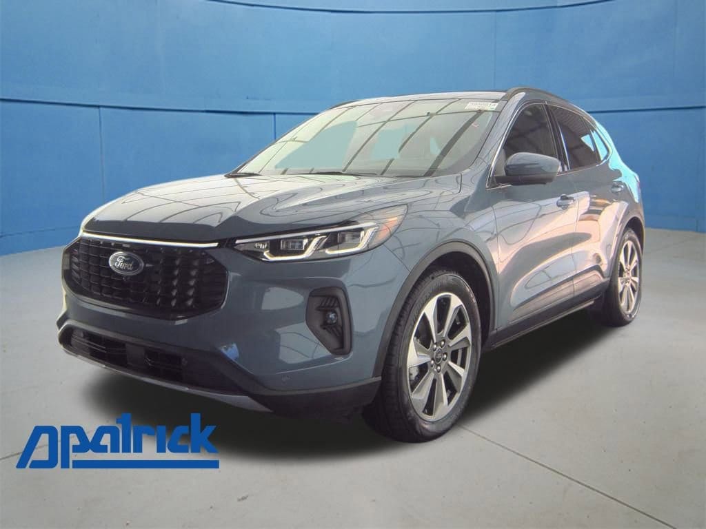 2025 Ford Escape Platinum's photo
