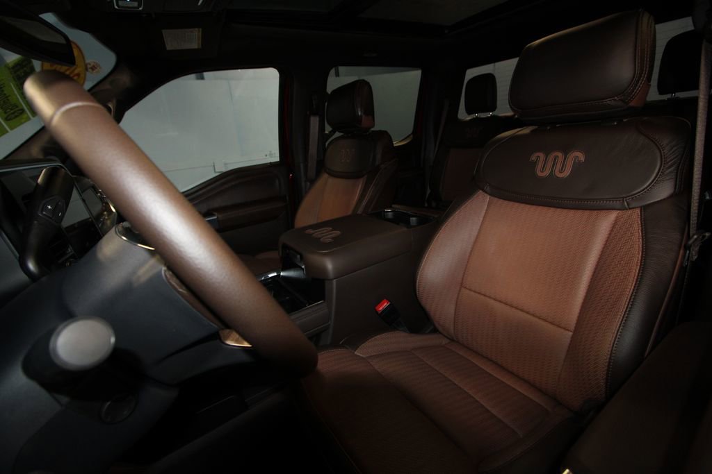 2025 Ford F-250 King Ranch photo 3