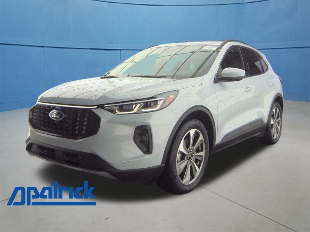 2025 Ford Escape Platinum's photo