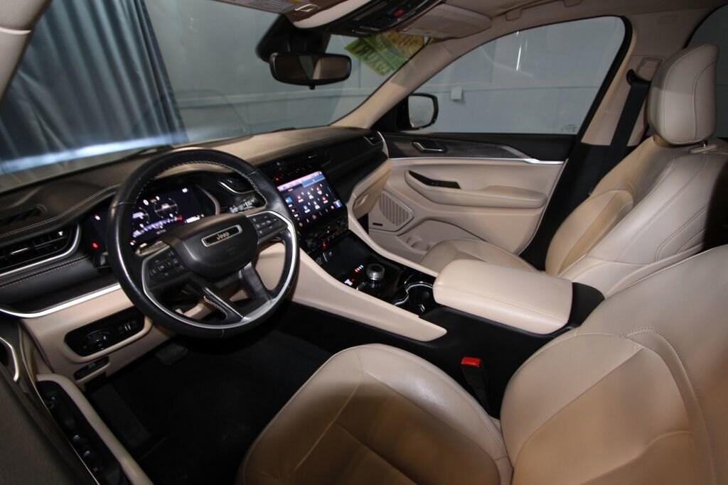 Used 2021 Jeep Grand Cherokee L Limited 4D Sport Utility