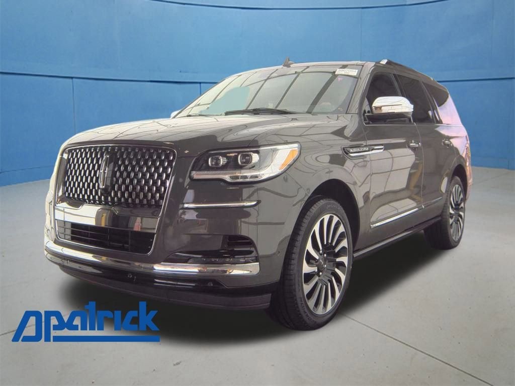 2024 Lincoln Navigator Black Label's photo
