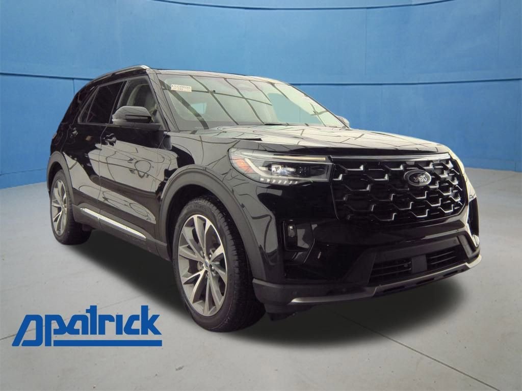2025 Ford Explorer Platinum's photo