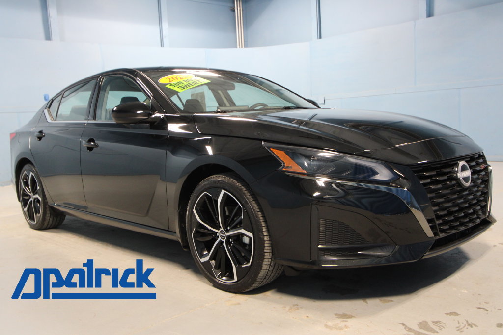 2025 Nissan Altima 2.5 SR 4D Sedan 1N4BL4CV1SN423924