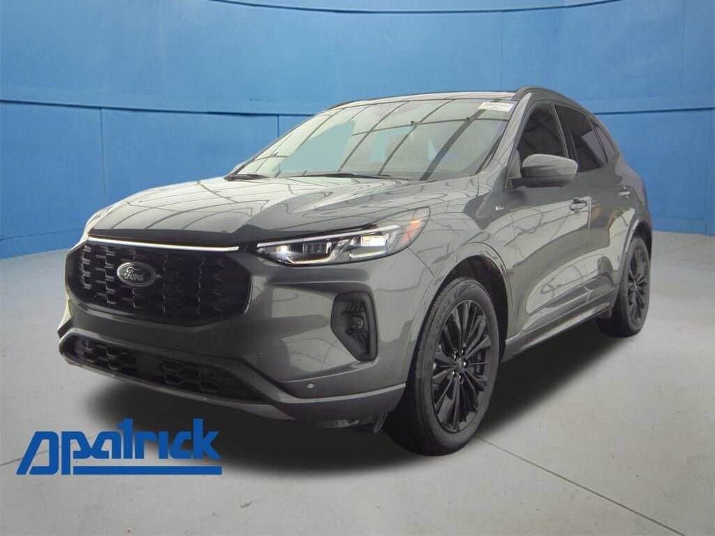 Used 2025 Ford Escape Hybrid ST-Line Elite 4D Sport Utility