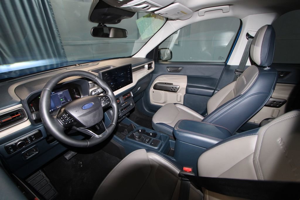 Used 2025 Ford Maverick Lariat Truck Crew Cab