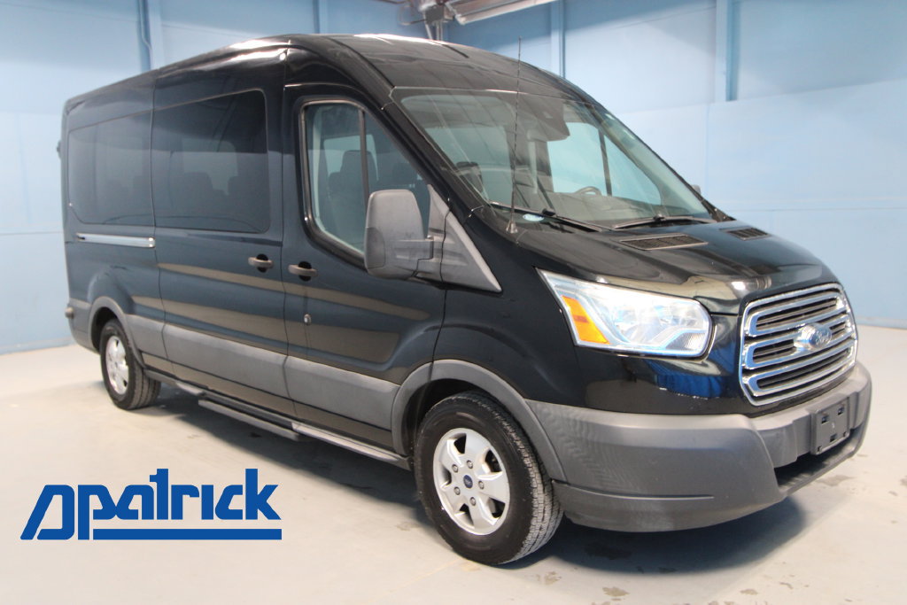 2018 Ford Transit-350 XLT 3D Medium Roof Wagon 1FBAX2CV5JKA03361