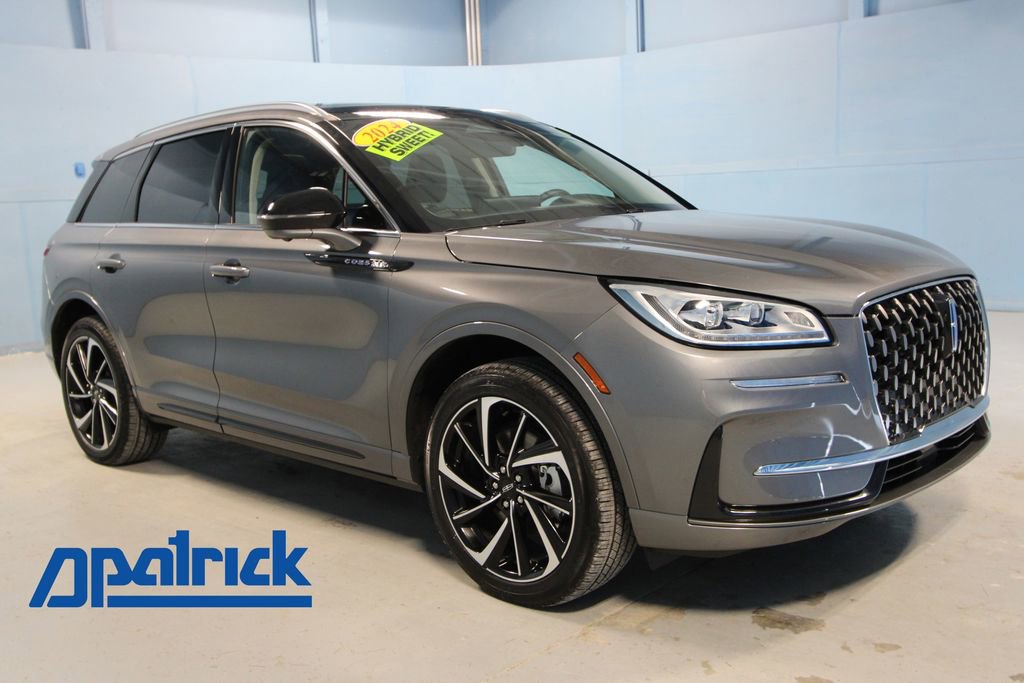 2024 Lincoln Corsair Grand Touring photo 2