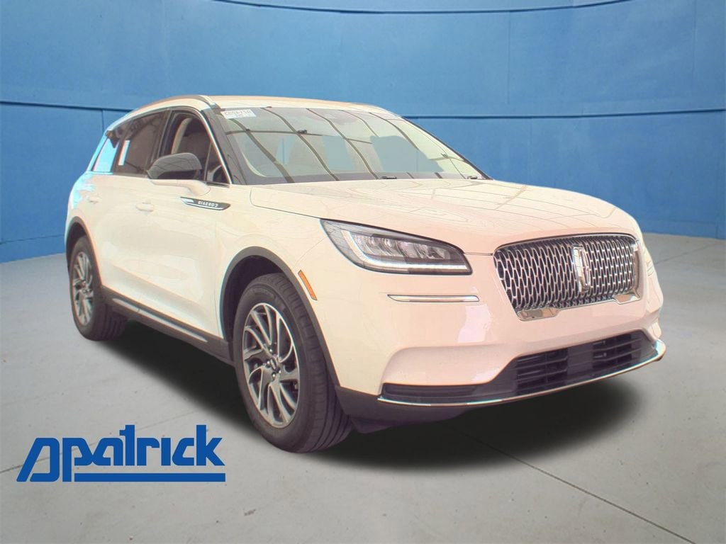 2022 Lincoln Corsair Base