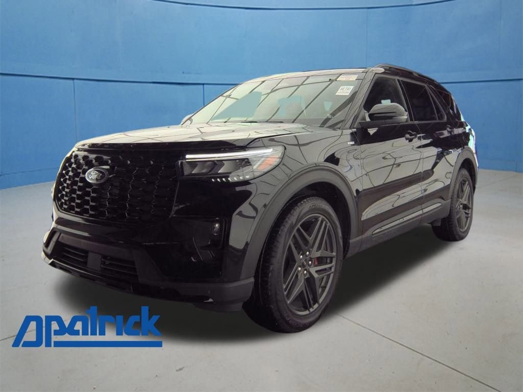 2025 Ford Explorer ST-LINE's photo