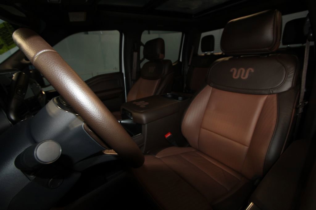 2025 Ford F-250 King Ranch photo 4
