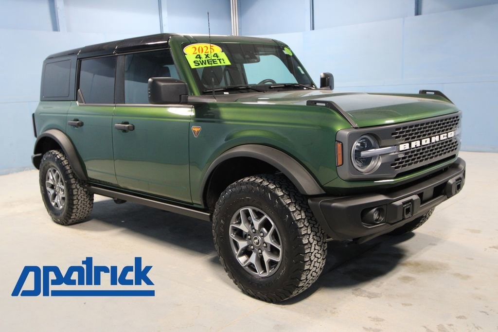 2025 Ford Bronco Badlands 4x4's photo