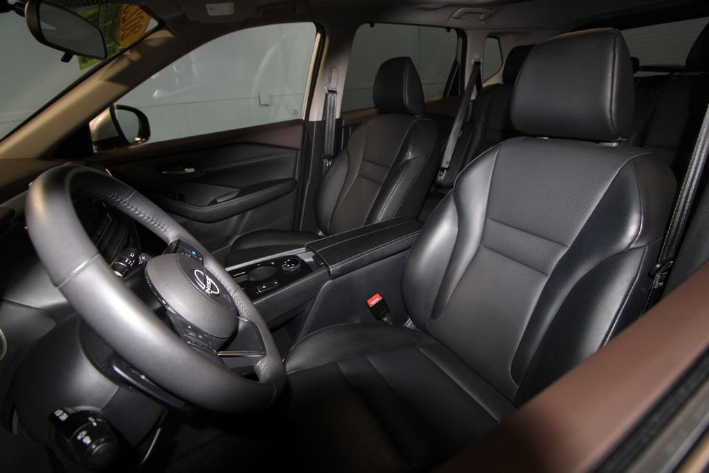 Used 2023 Nissan Rogue SV 4D Sport Utility