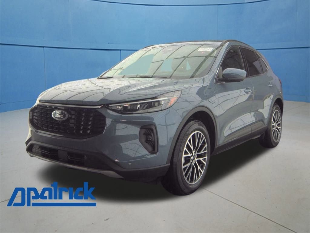 2025 Ford Escape PHEV's photo