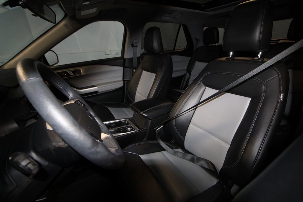 Used 2023 Ford Explorer XLT 4D Sport Utility