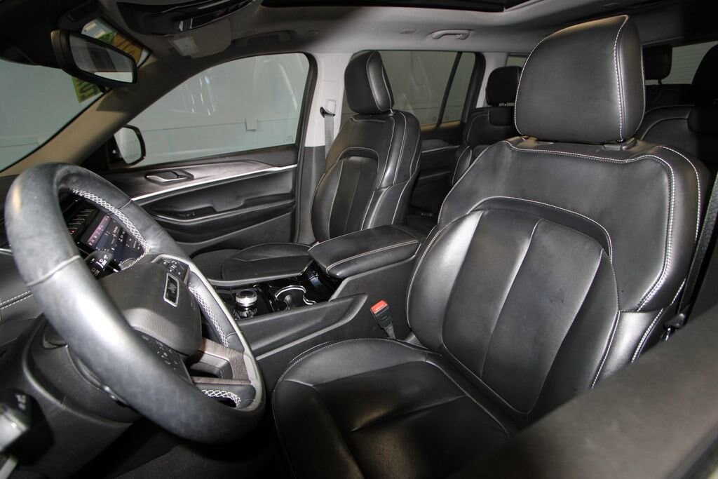 Used 2021 Jeep Grand Cherokee L Limited 4D Sport Utility