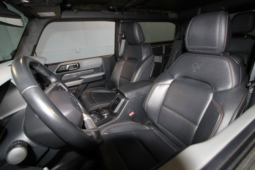 2023 Ford Bronco Badlands photo 3