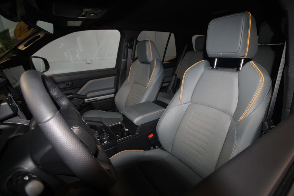 2025 Toyota 4Runner photo 4