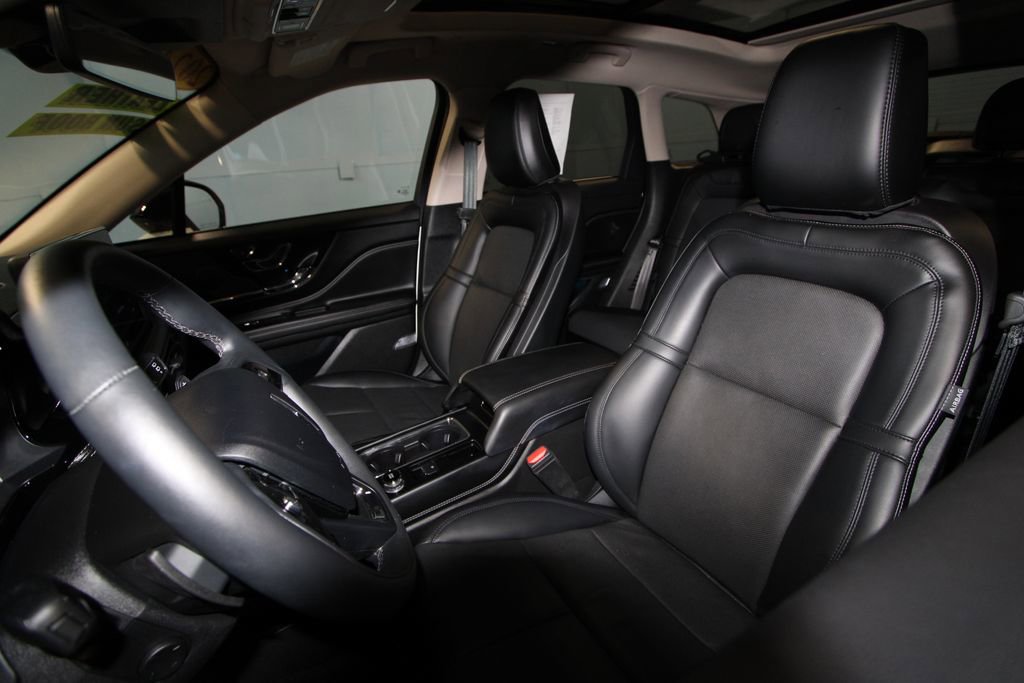 2024 Lincoln Corsair Grand Touring photo 3