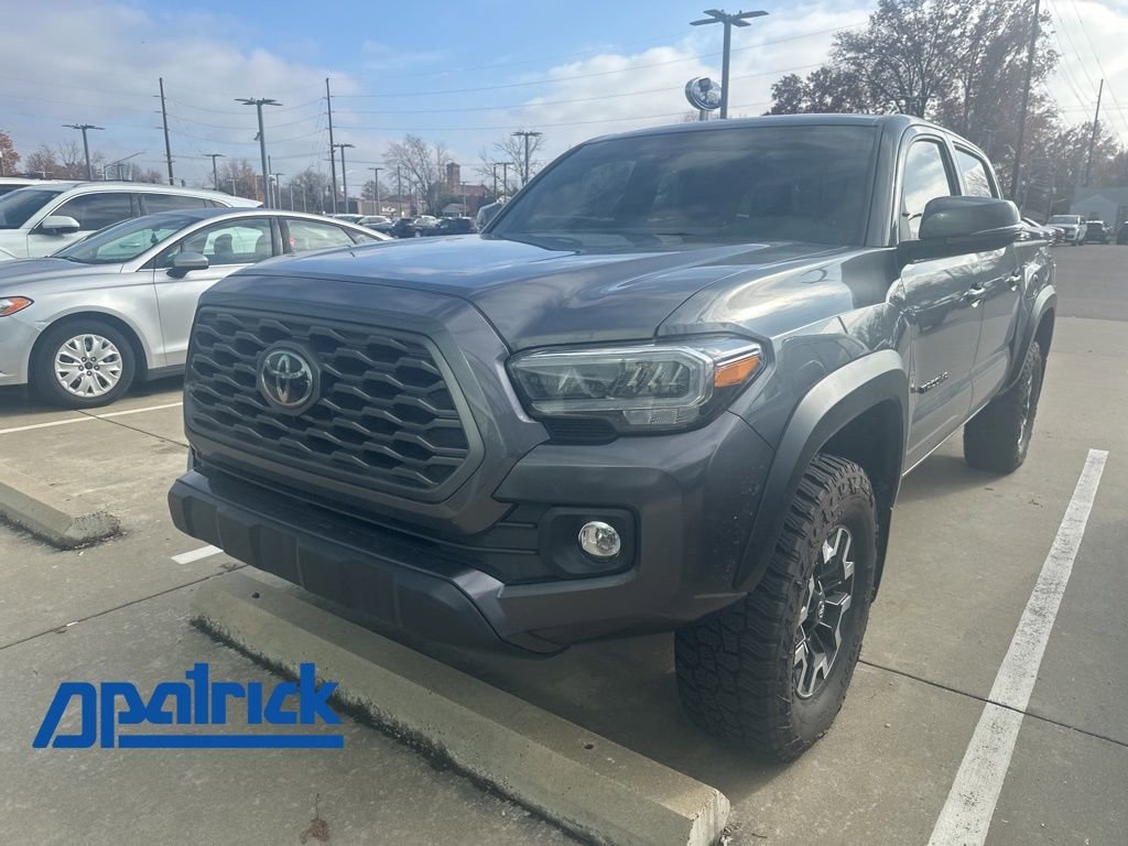 2023 Toyota Tacoma V6 Double Cab photo 2